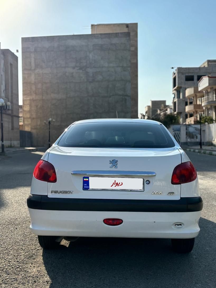 پژو ۲۰۶ صندوق دار v8 - 1390