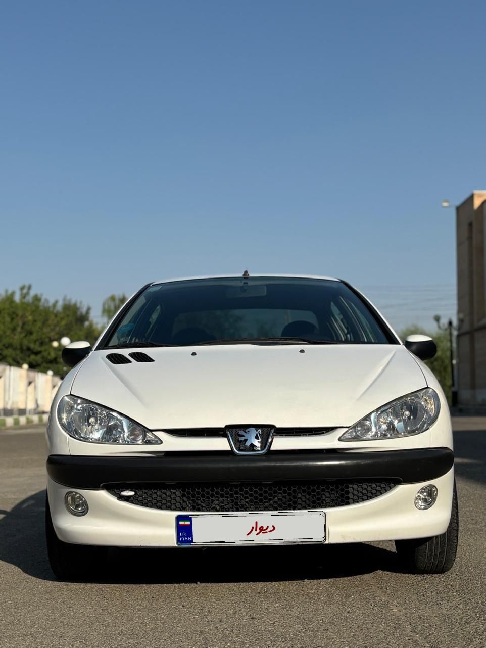 پژو ۲۰۶ صندوق دار v8 - 1390