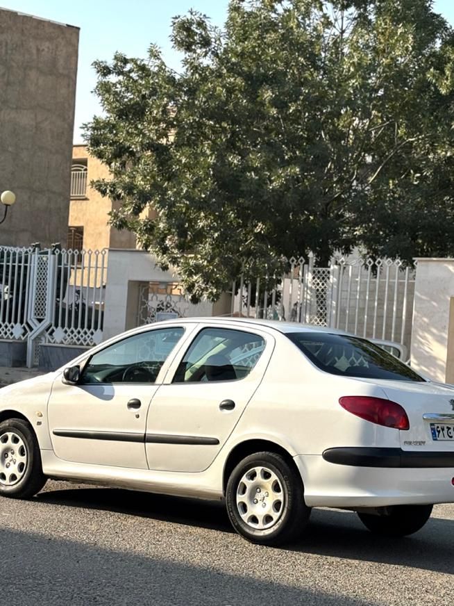 خودرو پژو، ۲۰۶ صندوق دار آگهی ann_19418459