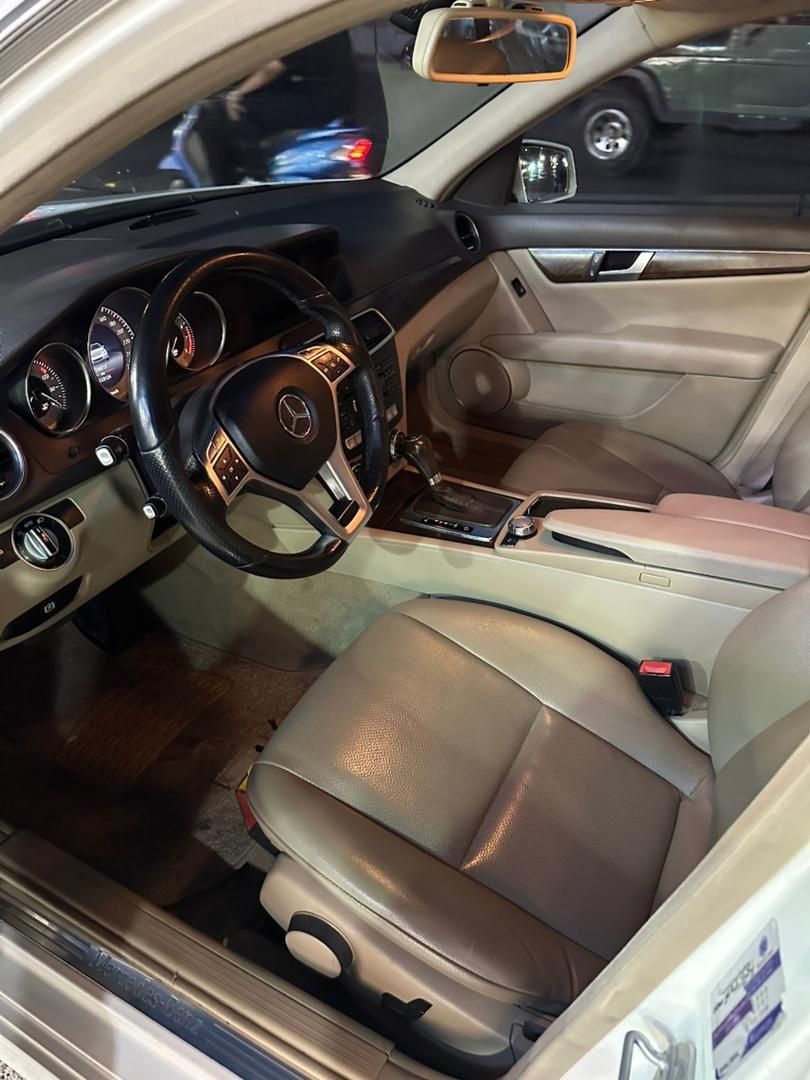 بنز C 200 - 2014