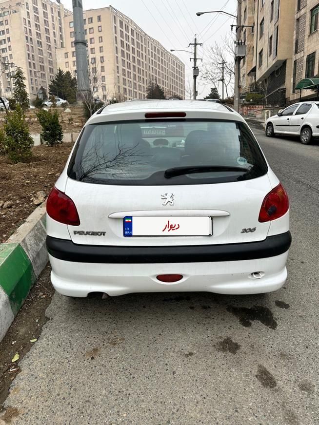 پژو 206 تیپ 5 - 1392