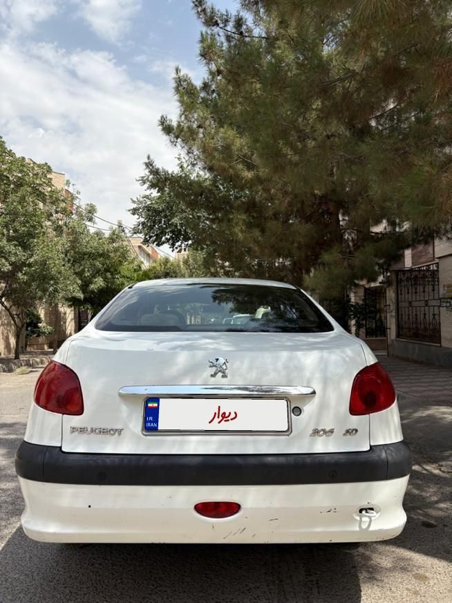 پژو ۲۰۶ صندوق دار v8 - 1396