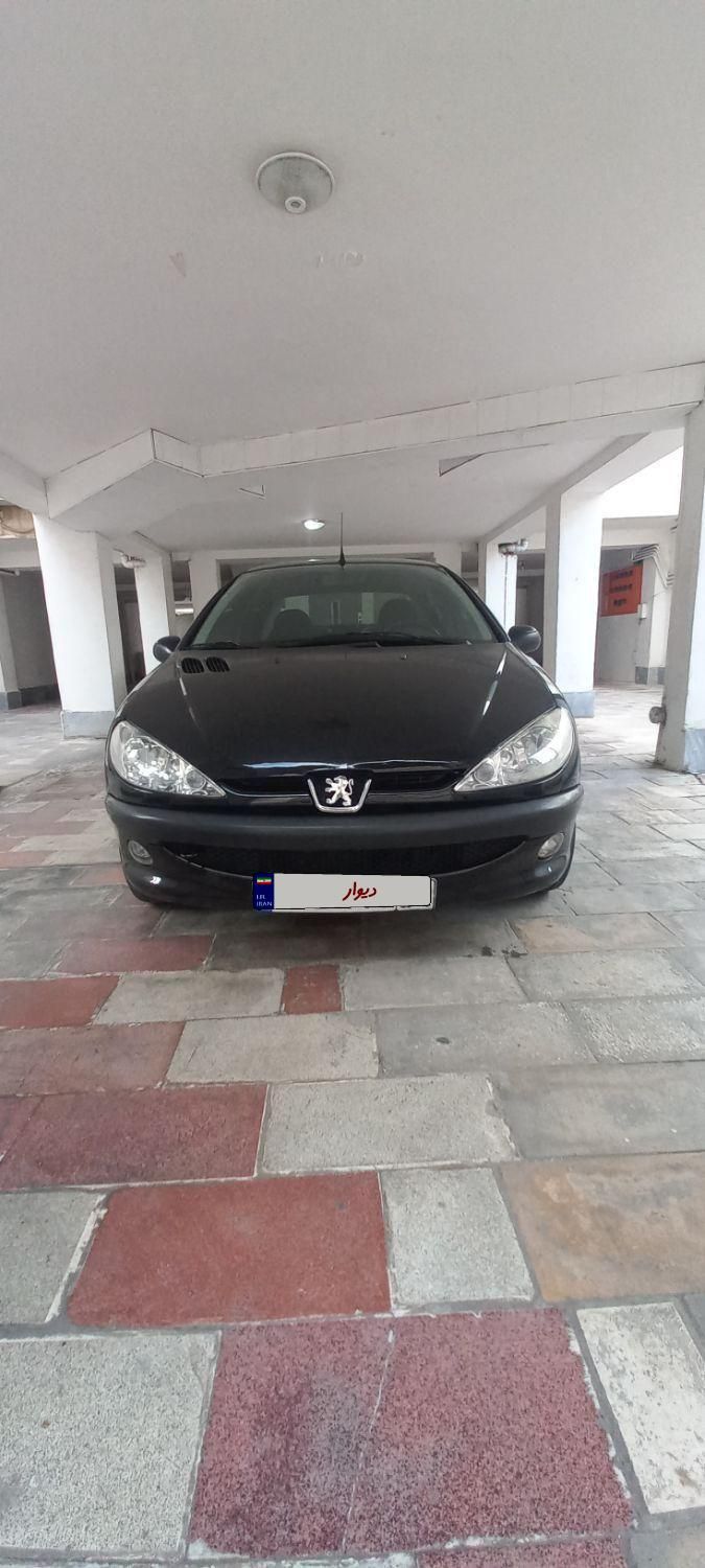 پژو ۲۰۶ صندوق دار v8 - 1393