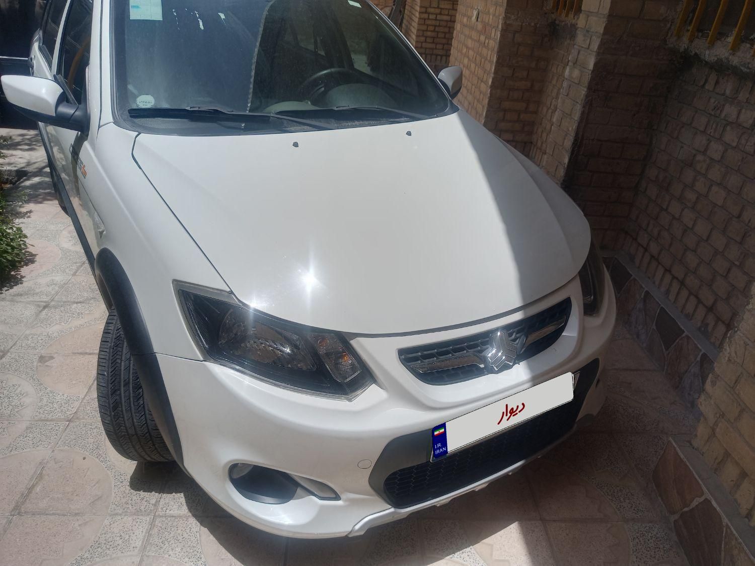 خودرو کوییک، R آگهی ann_19418950