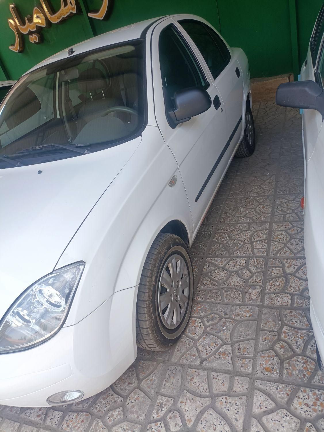 تیبا صندوق دار SX - 1396