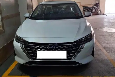 خودرو نیسان، سیلفی آگهی ann_19419050