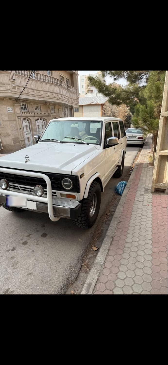نیسان پاترول چهار درب 6 سیلندر - 1370