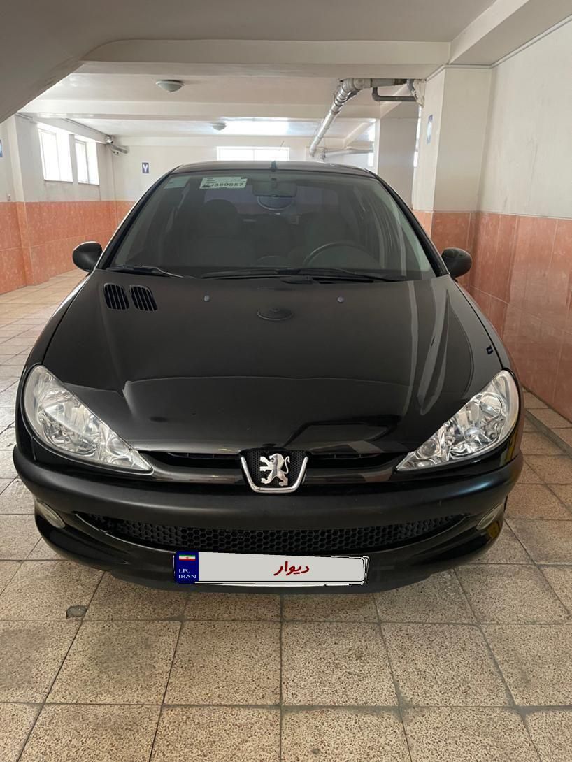 پژو ۲۰۶ صندوق دار v8 - 1398