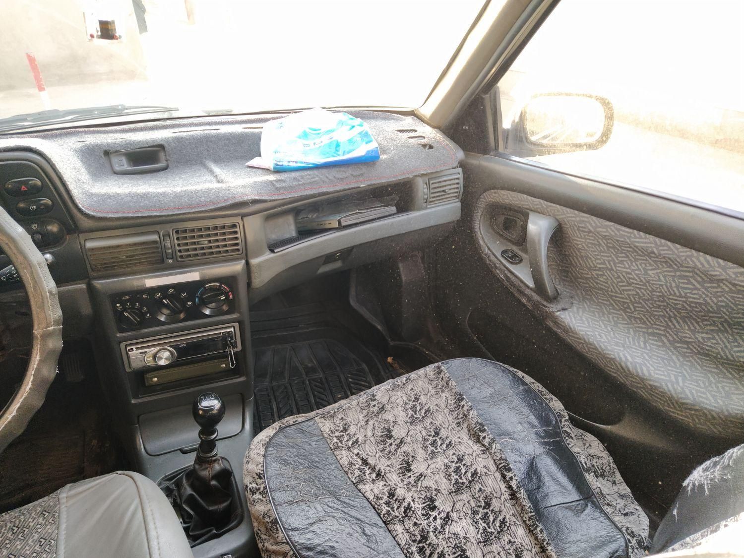 دوو سیلو سدان - 1381