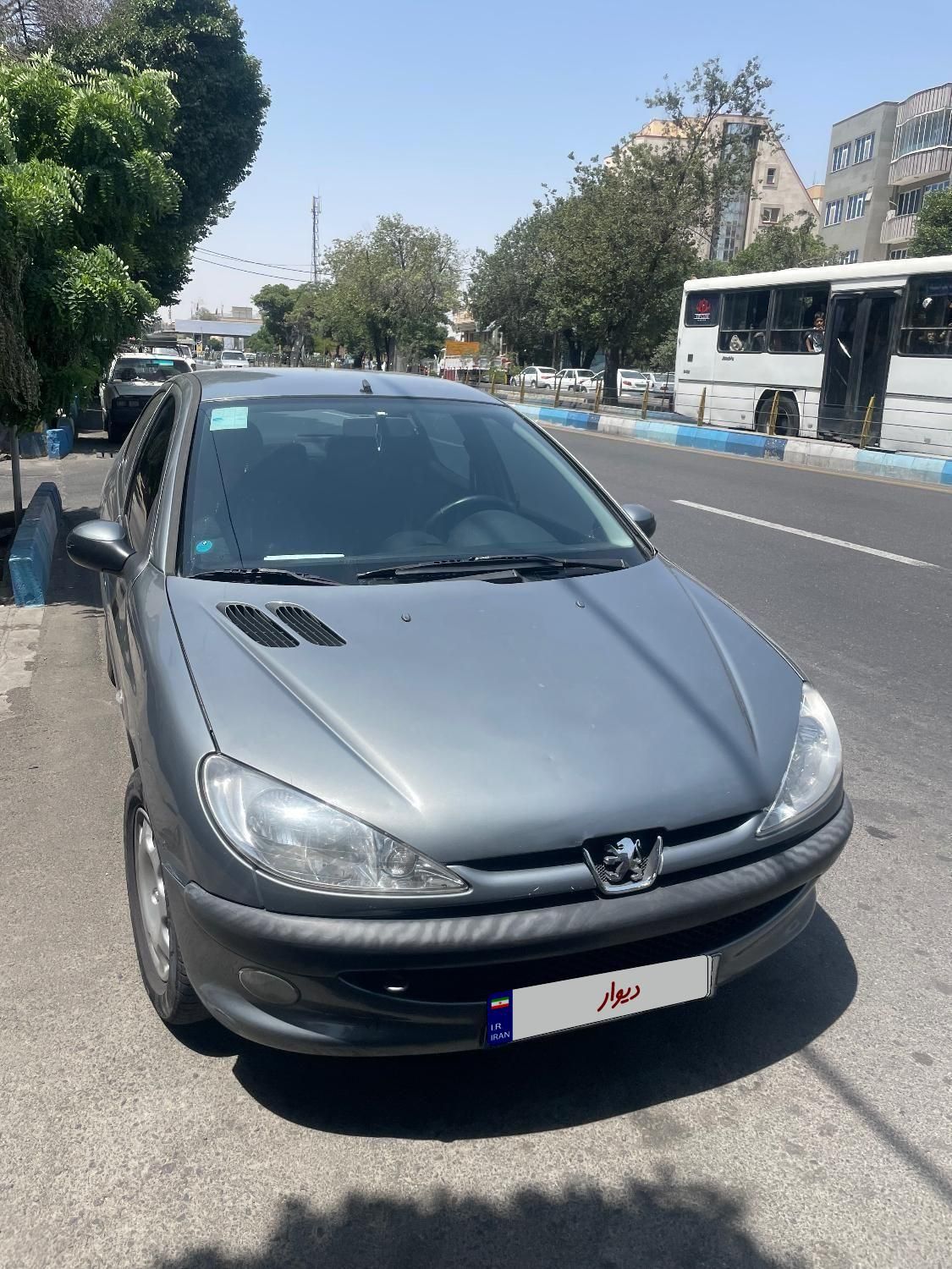 پژو ۲۰۶ صندوق دار v8 - 1396