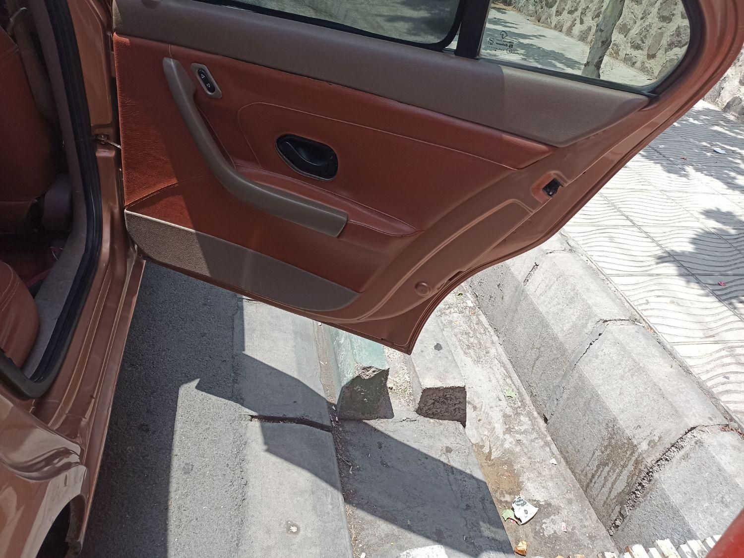 سمند LX XU7 - 1386