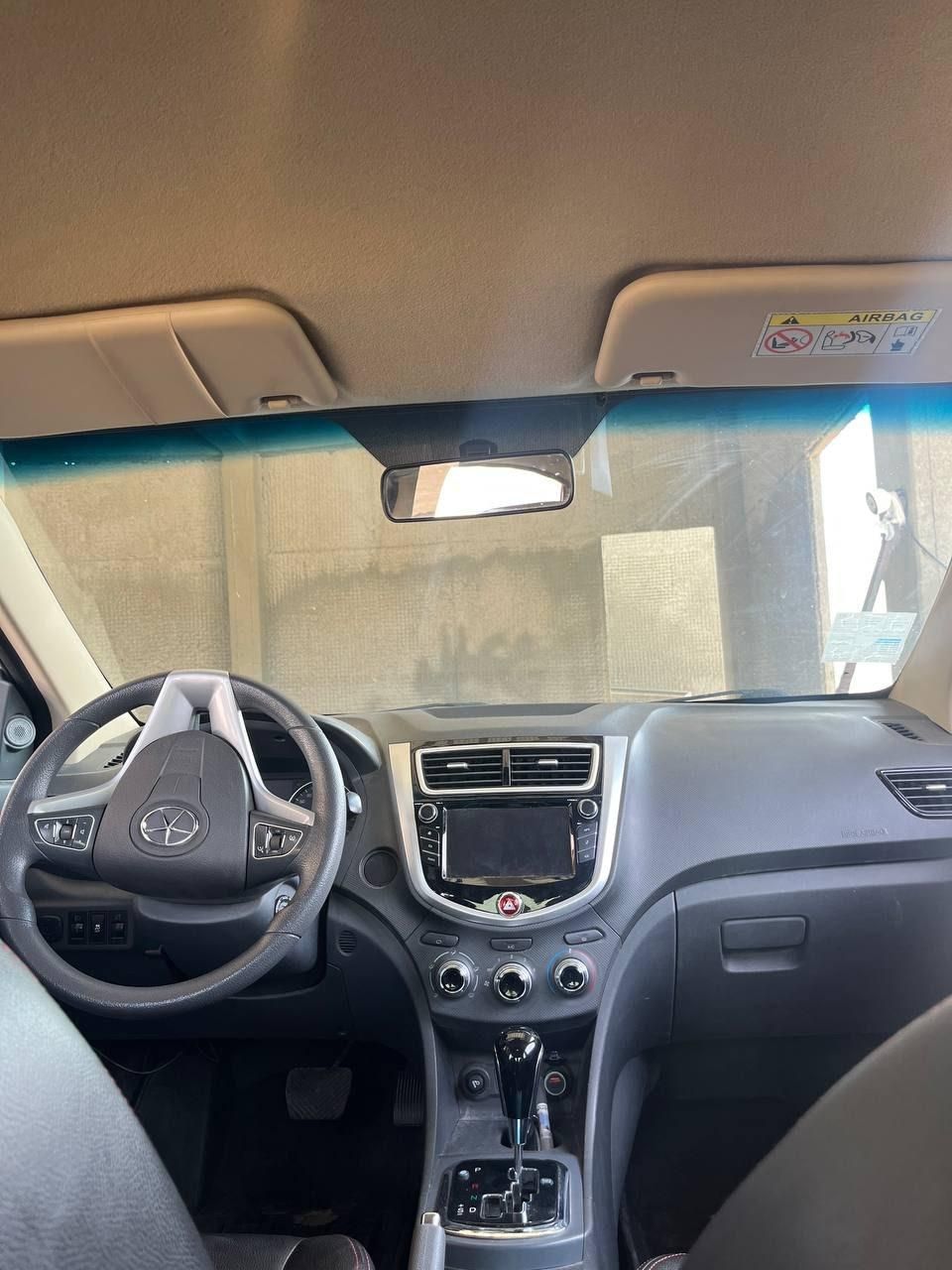 جک J4 اتوماتیک ساده - 1402