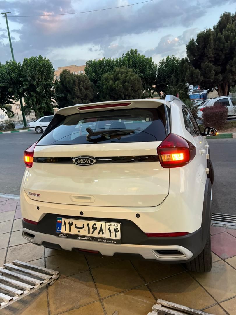 ام وی ام X22 دنده ای اسپرت لاکچری - 1403