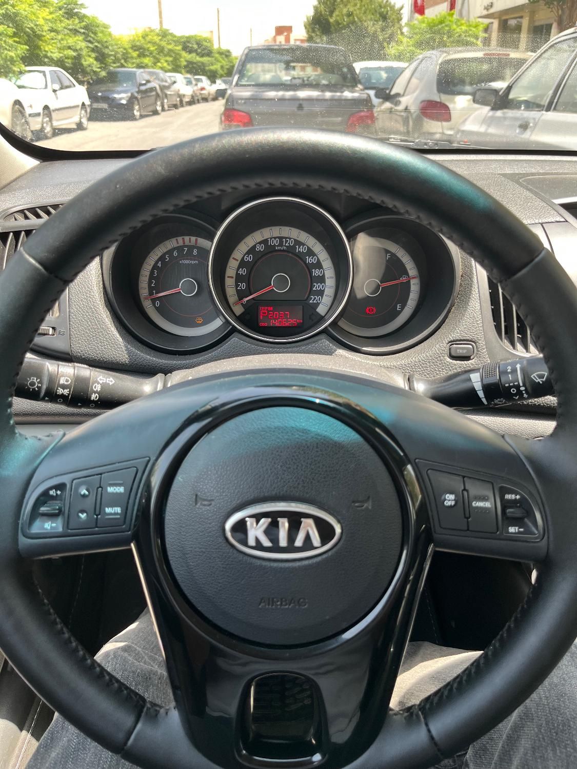 کیا سراتو 2.0 لیتر اتوماتیک GT لاین - 2016
