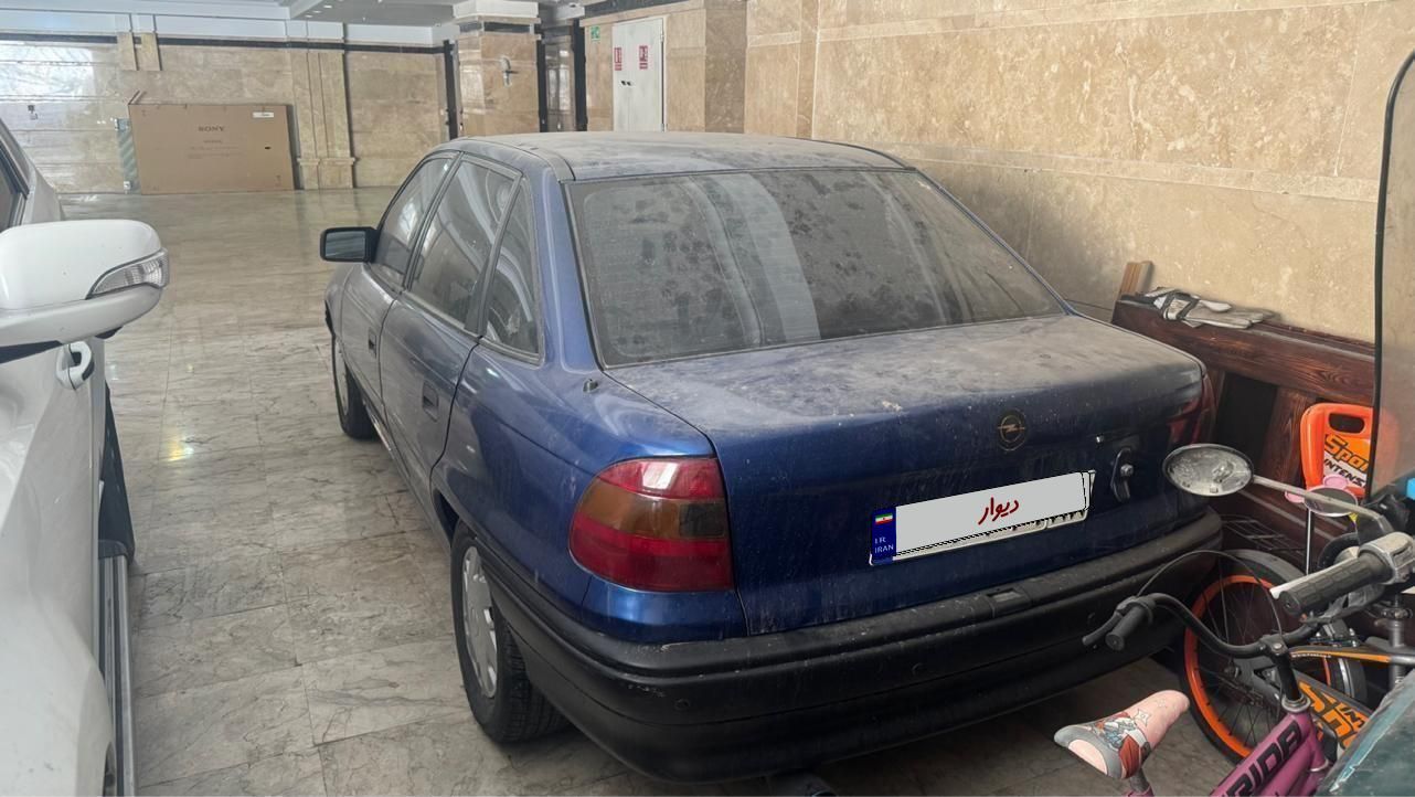 اپل آسترا 1400 شرکتی J - 1994