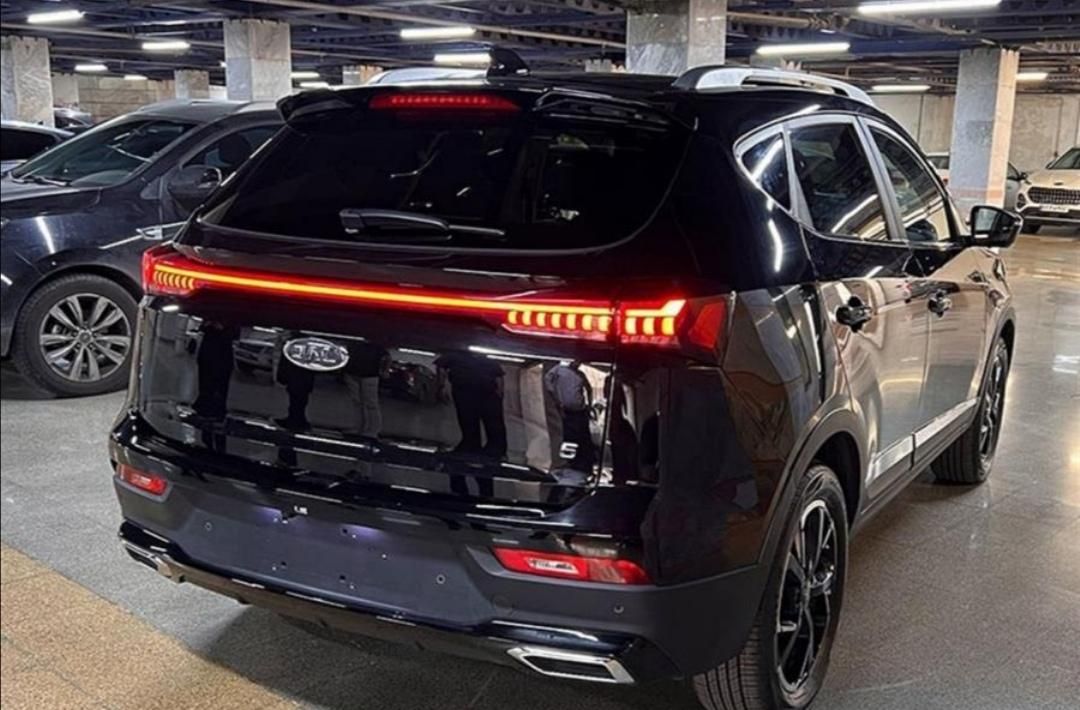 کی ام سی X5 ۱.۵ لیتر توربو - 2025