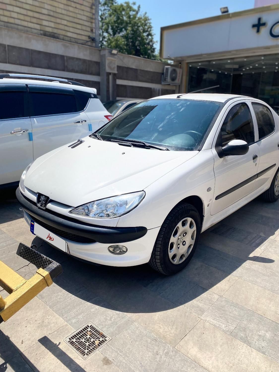 پژو ۲۰۶ صندوق دار v8 - 1398