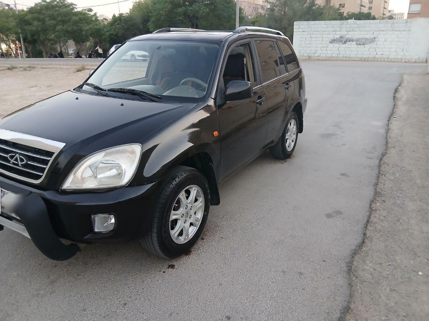 ام وی ام X33 دنده‌ای ساده - 1393