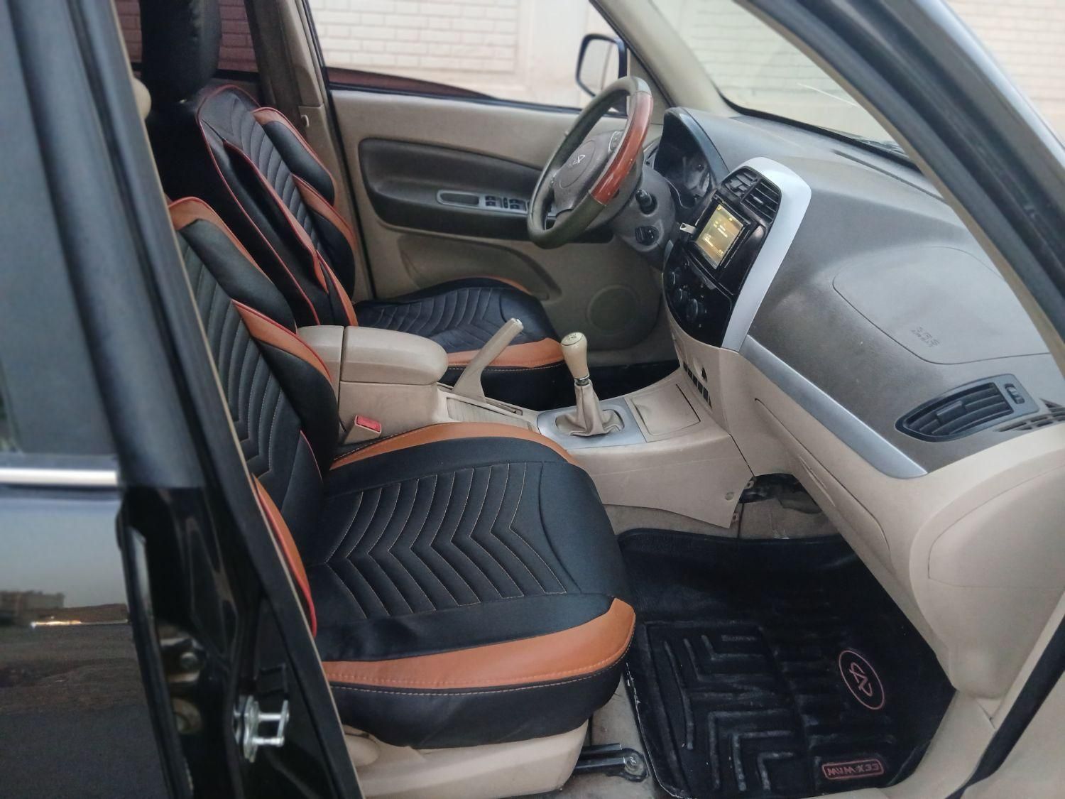 ام وی ام X33 دنده‌ای ساده - 1393