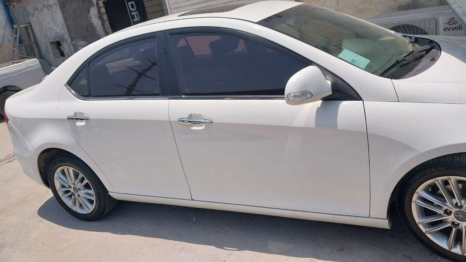 جک J5 اتوماتیک - 1396