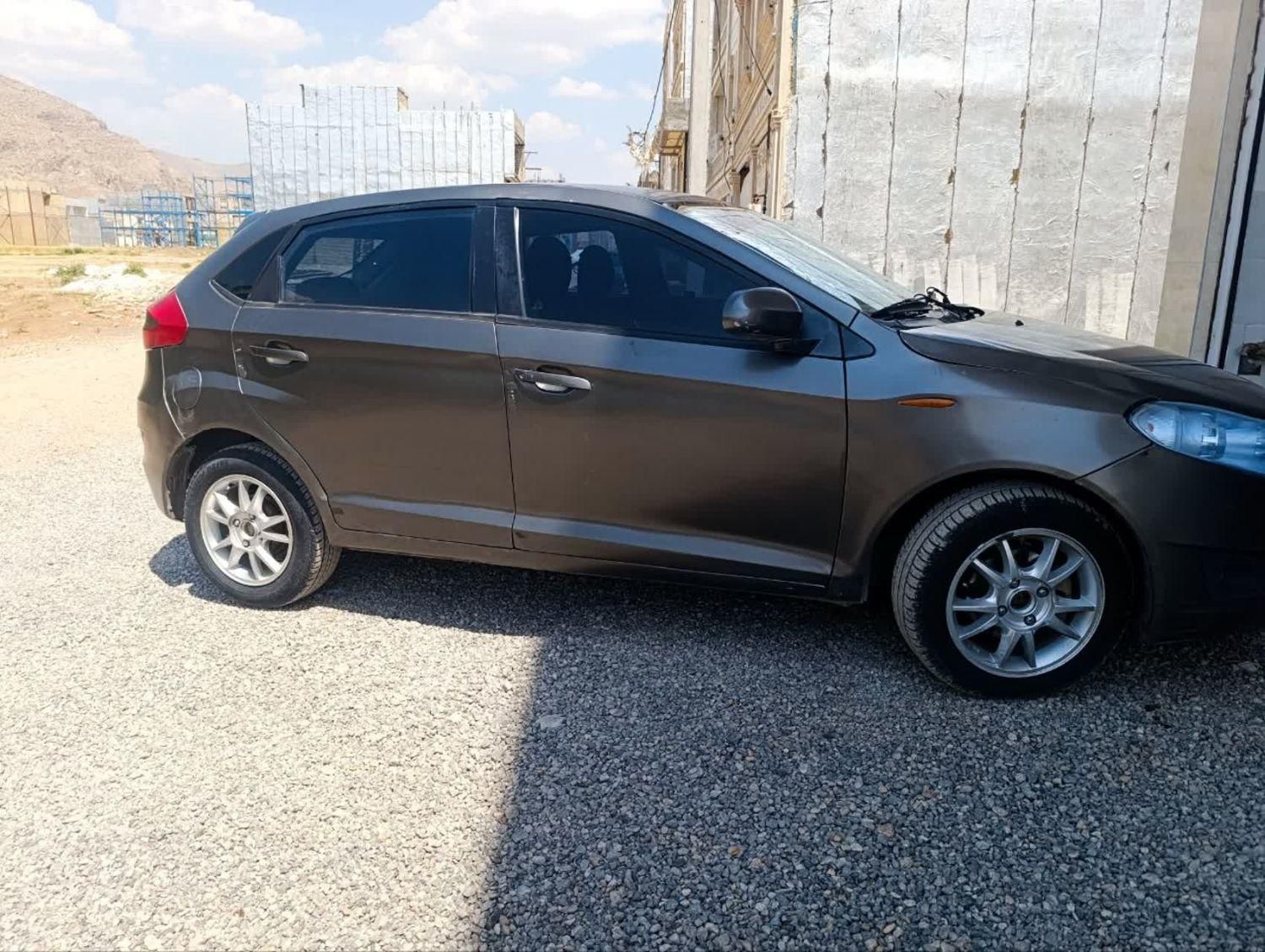 ام وی ام 315 هاچ بک ساده دنده ای - 1393