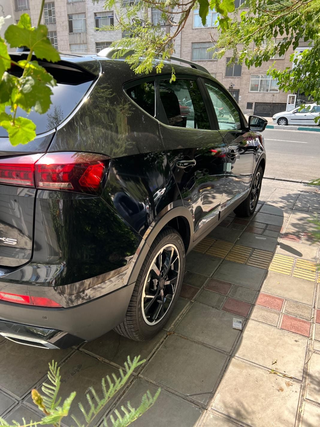 کی ام سی X5 ۱.۵ لیتر توربو - 2024