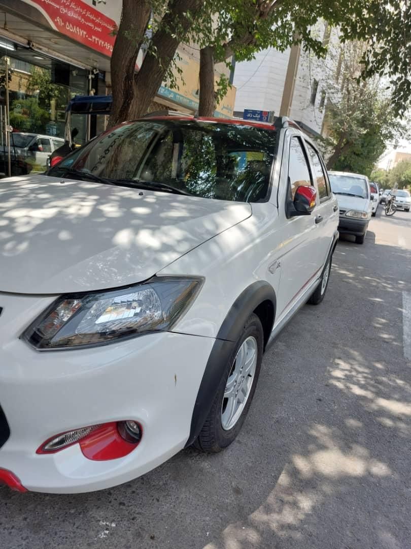 کوییک R دنده‌ای - 1402