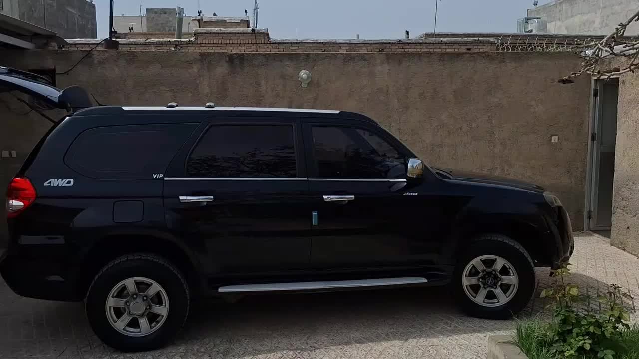 خودرو لندمارک، v7 آگهی ann_19420482