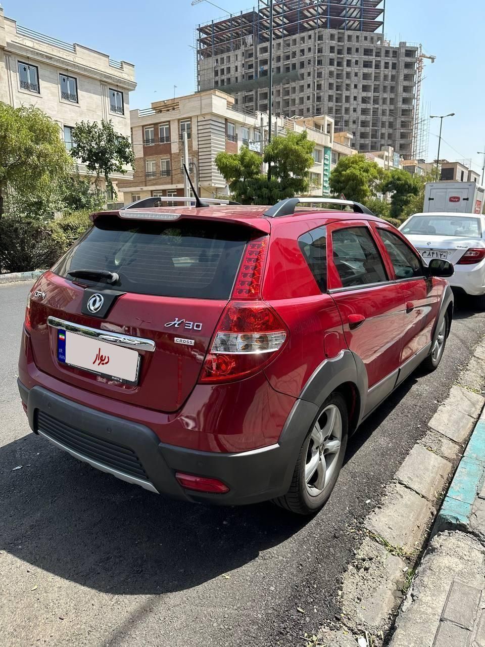 دانگ فنگ H30 کراس اتوماتیک - 1397