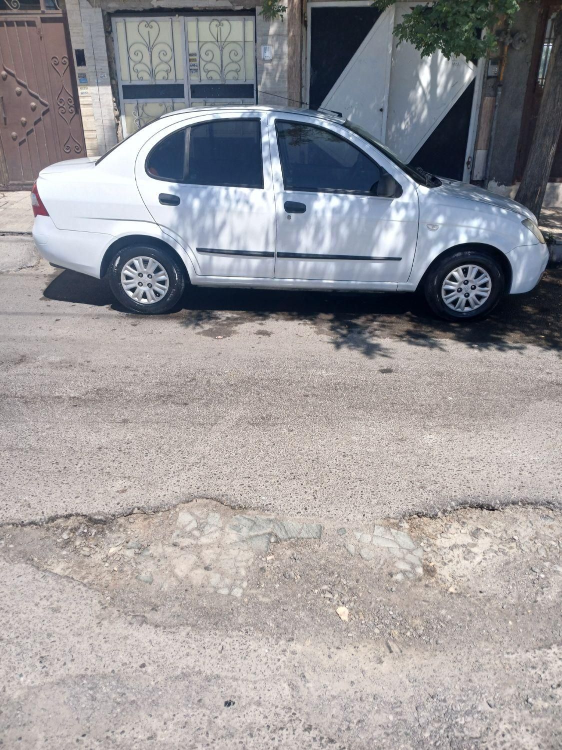 تیبا صندوق دار SX - 1396