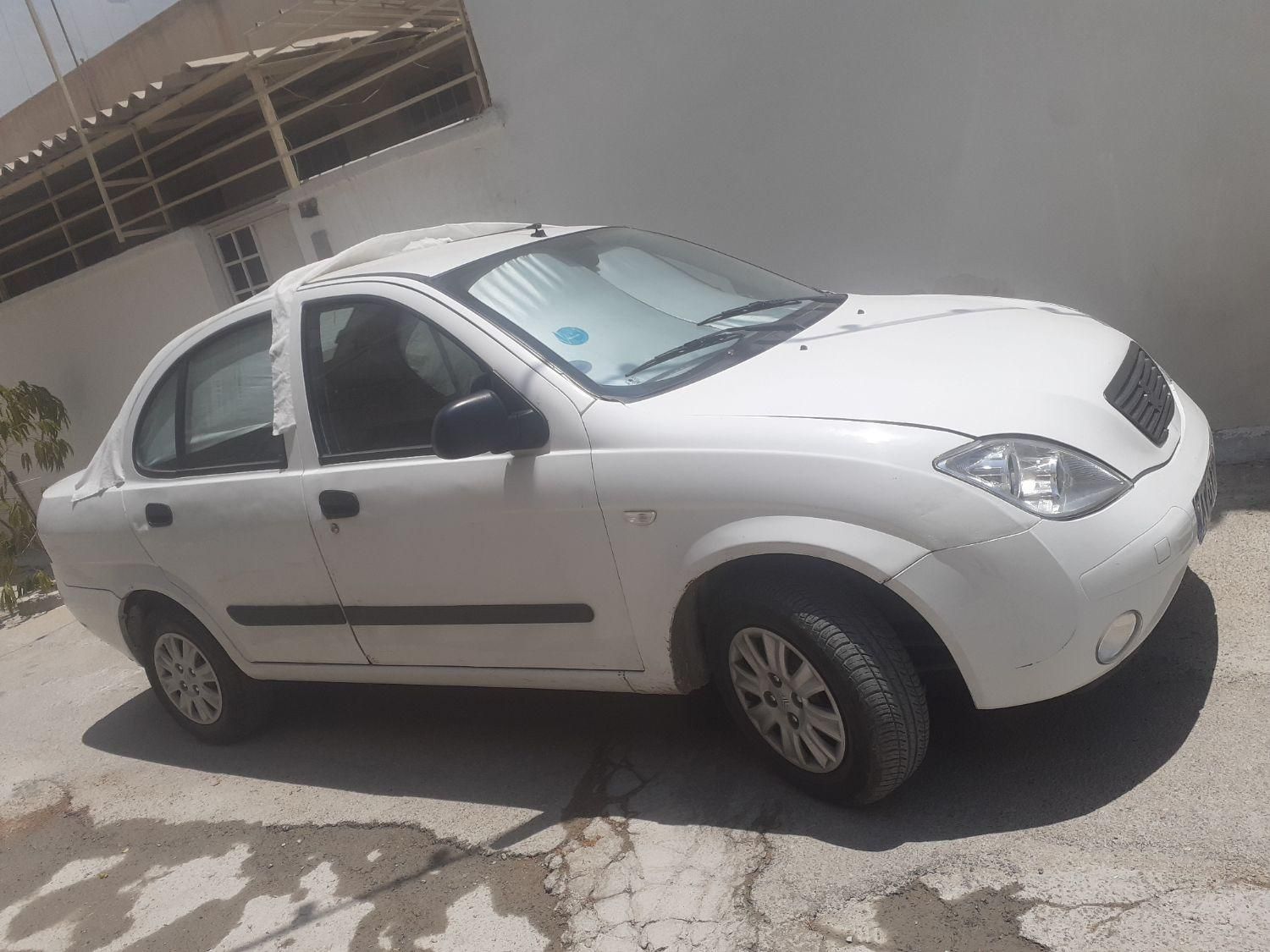 تیبا صندوق دار LX - 1390