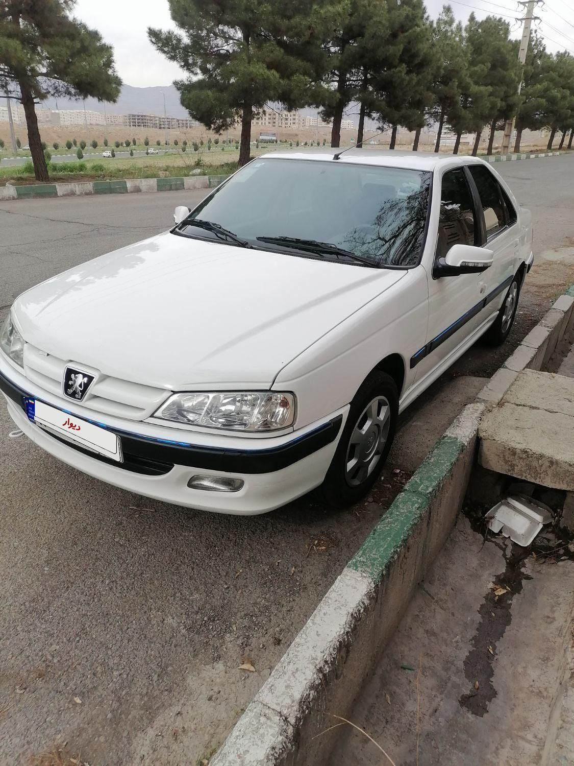 پژو پارس XU7P - 1401