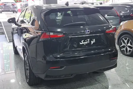 لکسوس NX هیبرید 300H - 2017