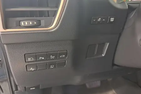 لکسوس NX هیبرید 300H - 2017