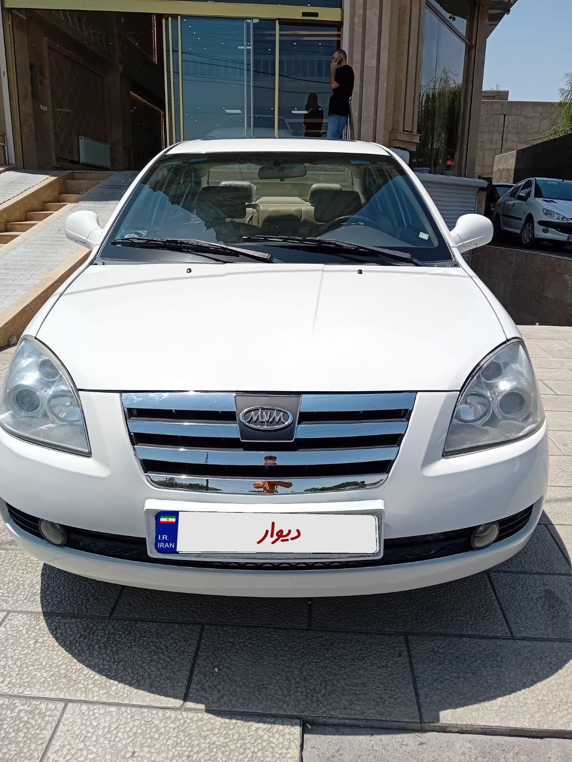ام وی ام 530 دنده ای - 1393