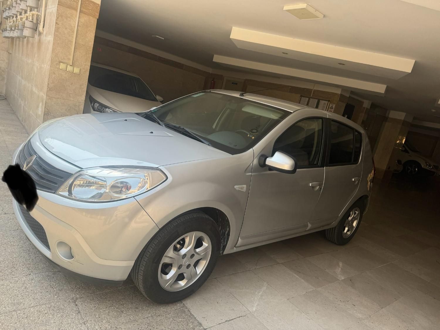 خودرو رنو، ساندرو آگهی ann_19421391