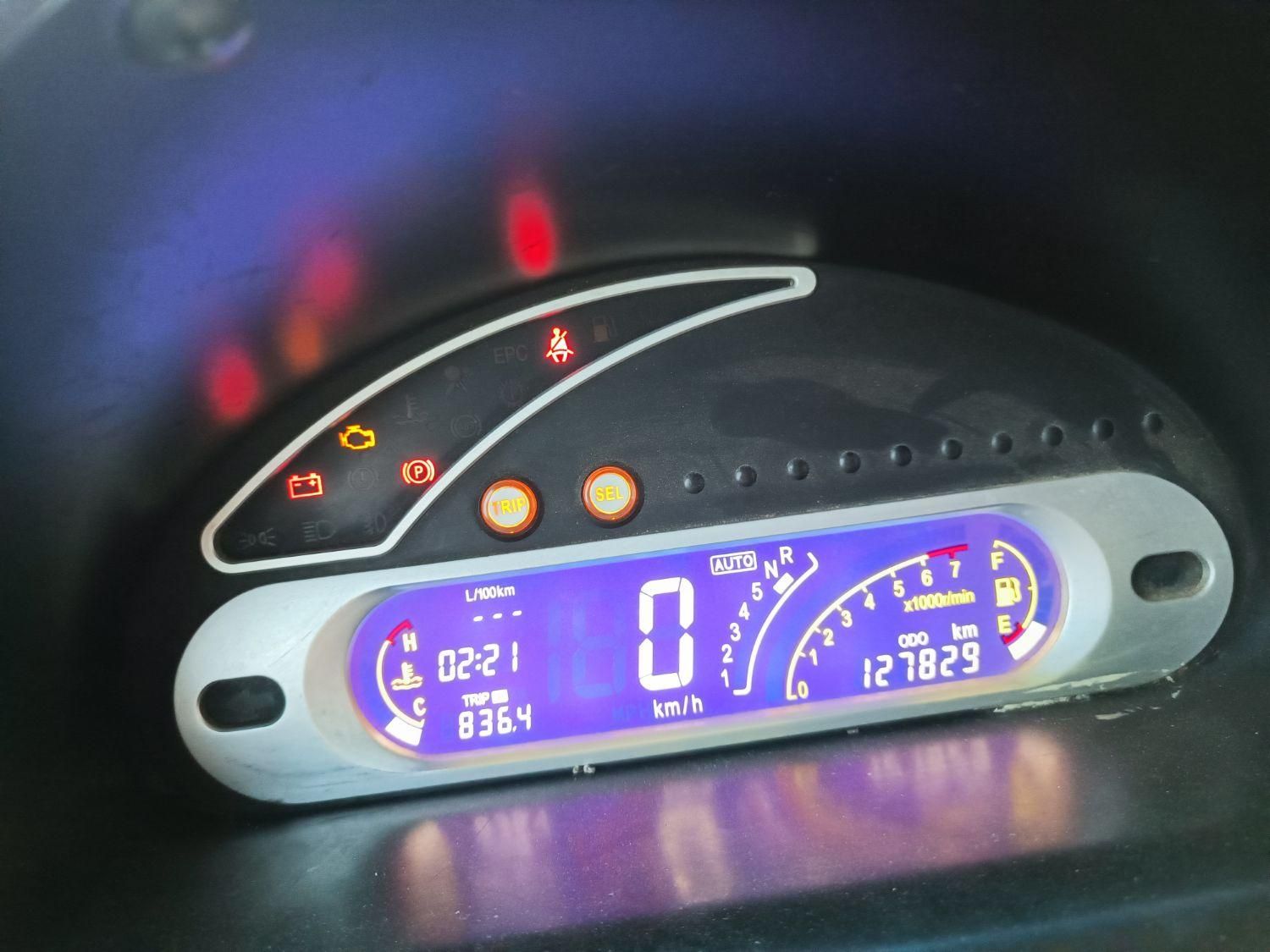 ام وی ام 110 چهار سیلندر اتوماتیک - 1390