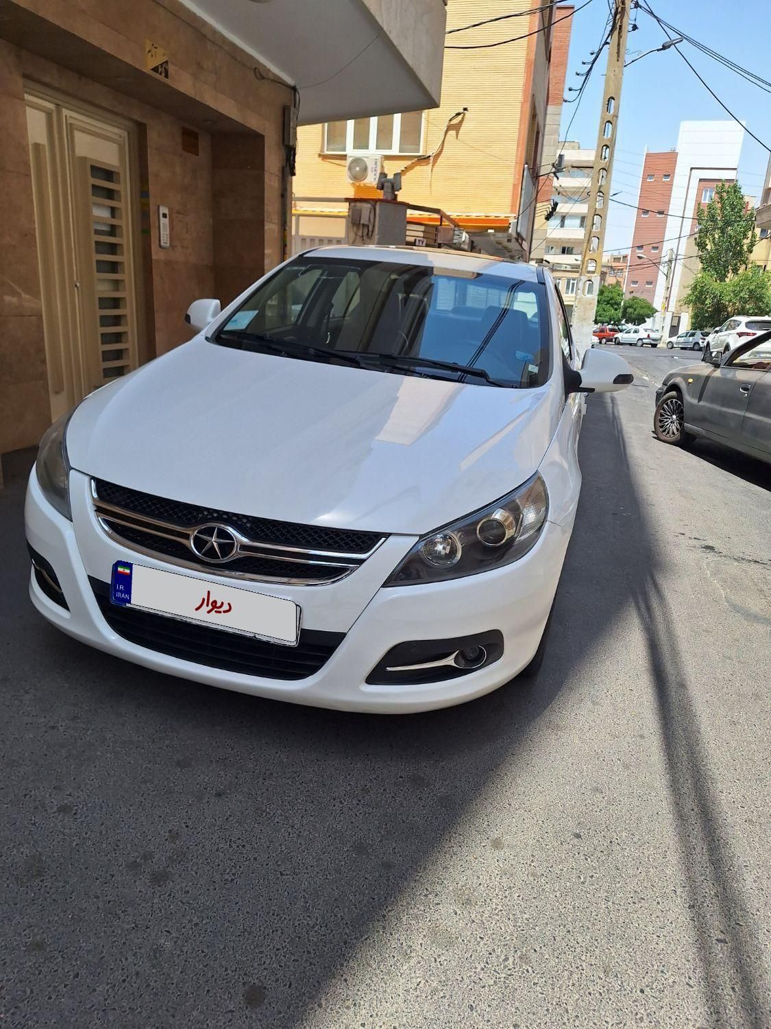 جک J5 اتوماتیک - 1394