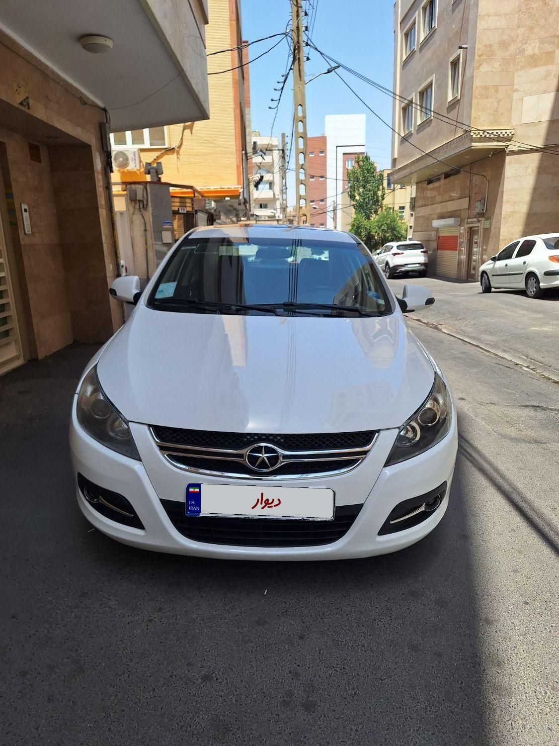 خودرو جک، J5 آگهی ann_19421474