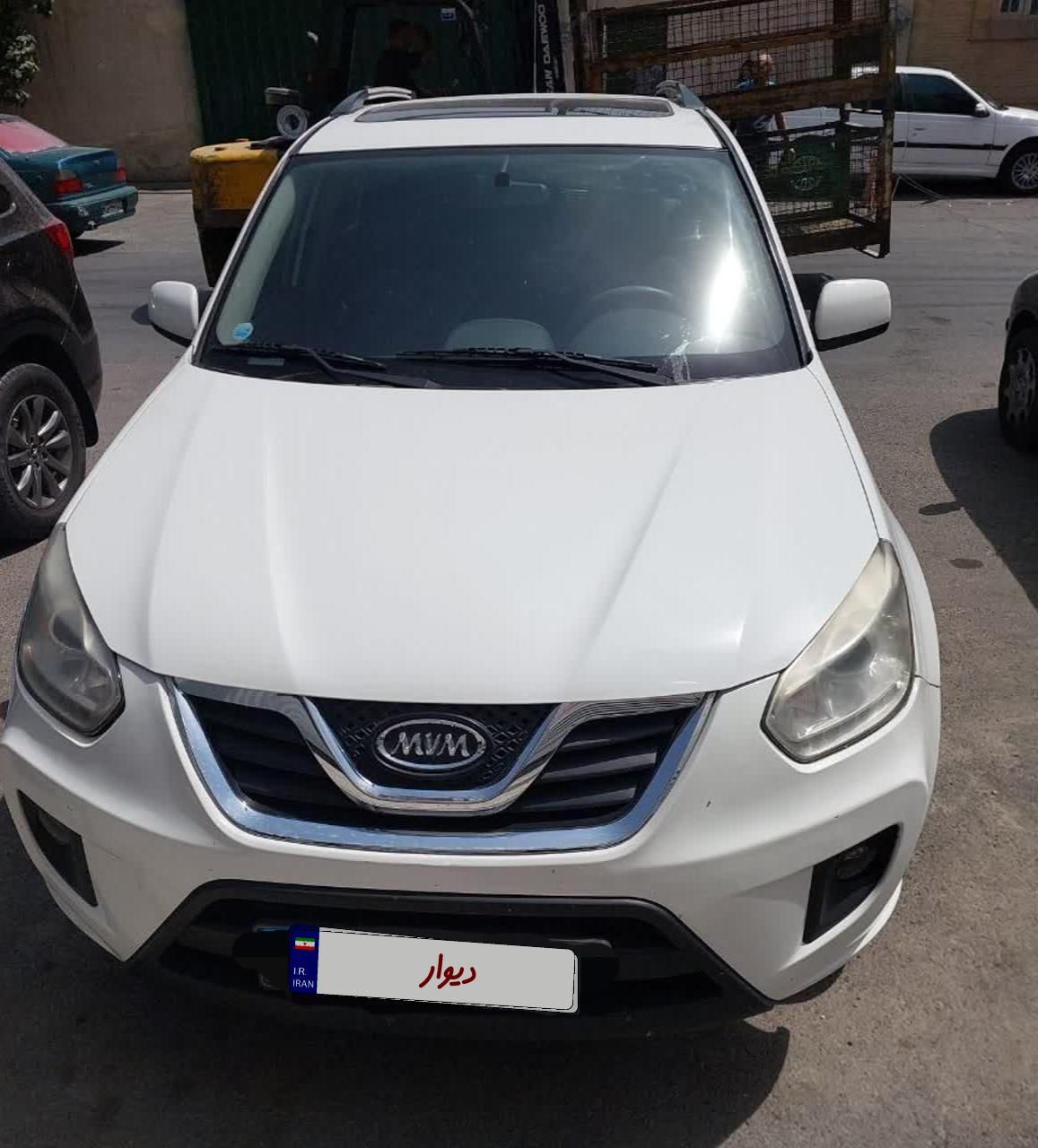 خودرو ام وی ام، X33 آگهی ann_19421716