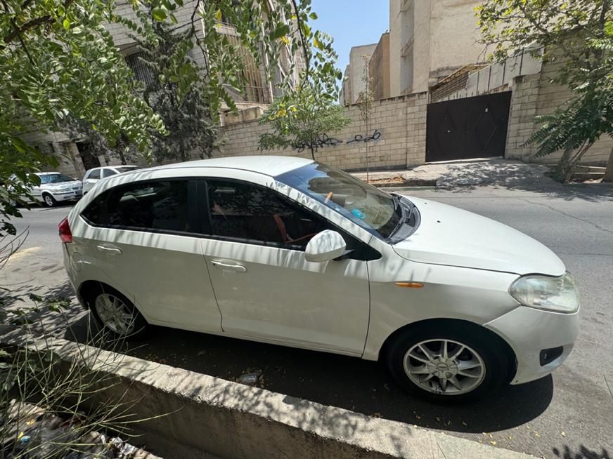 ام وی ام 315 هاچ بک ساده دنده ای - 1391