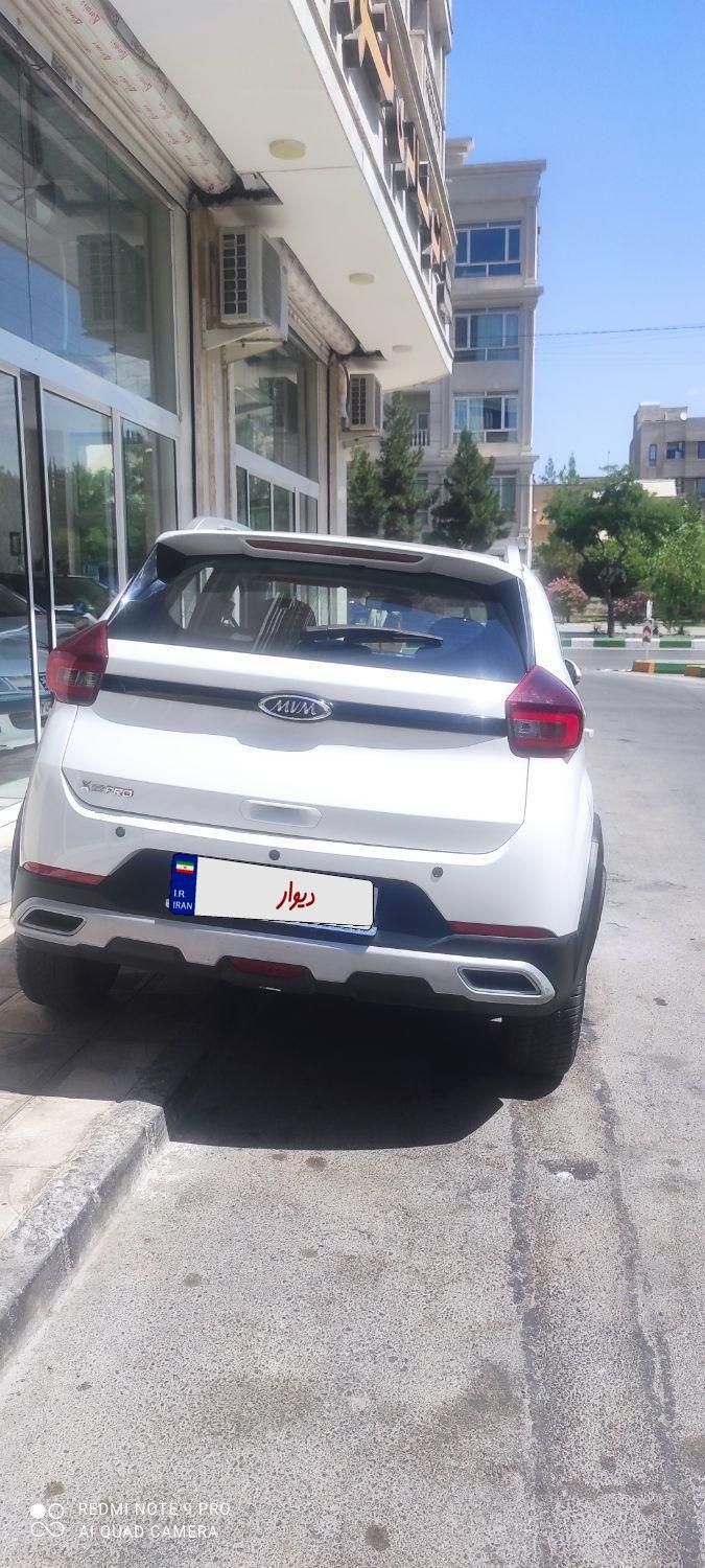 ام وی ام X22 پرو اتوماتیک IE - 1403