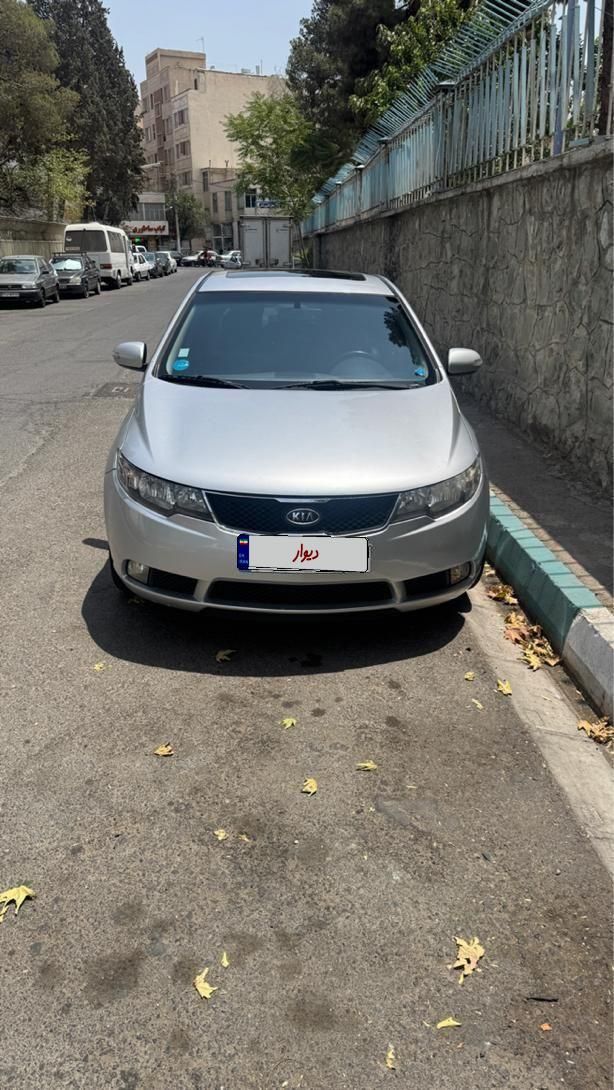 کیا سراتو 2.0 لیتر اتوماتیک GT لاین - 2010