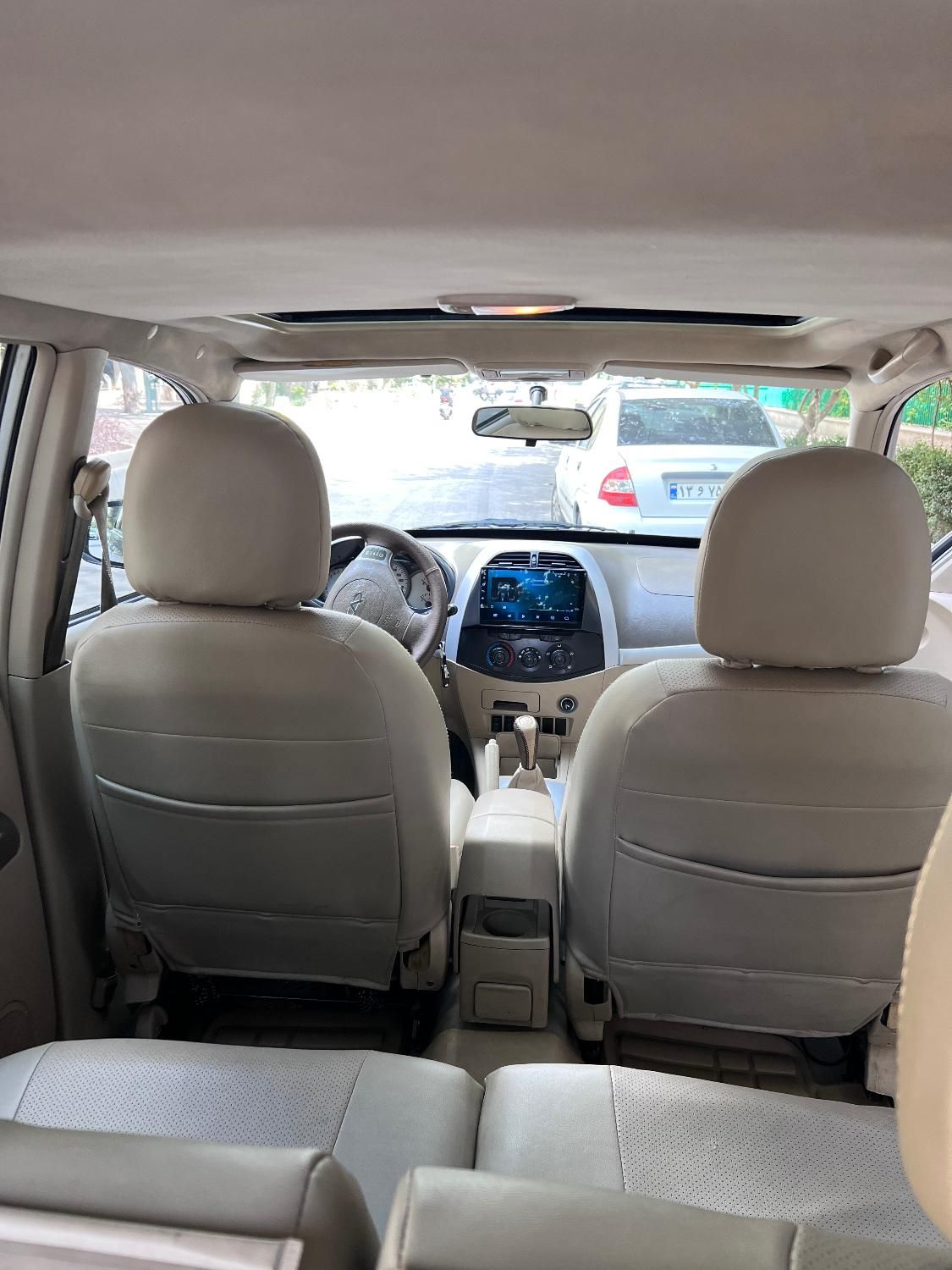 ام وی ام X33 دنده‌ای ساده - 1391
