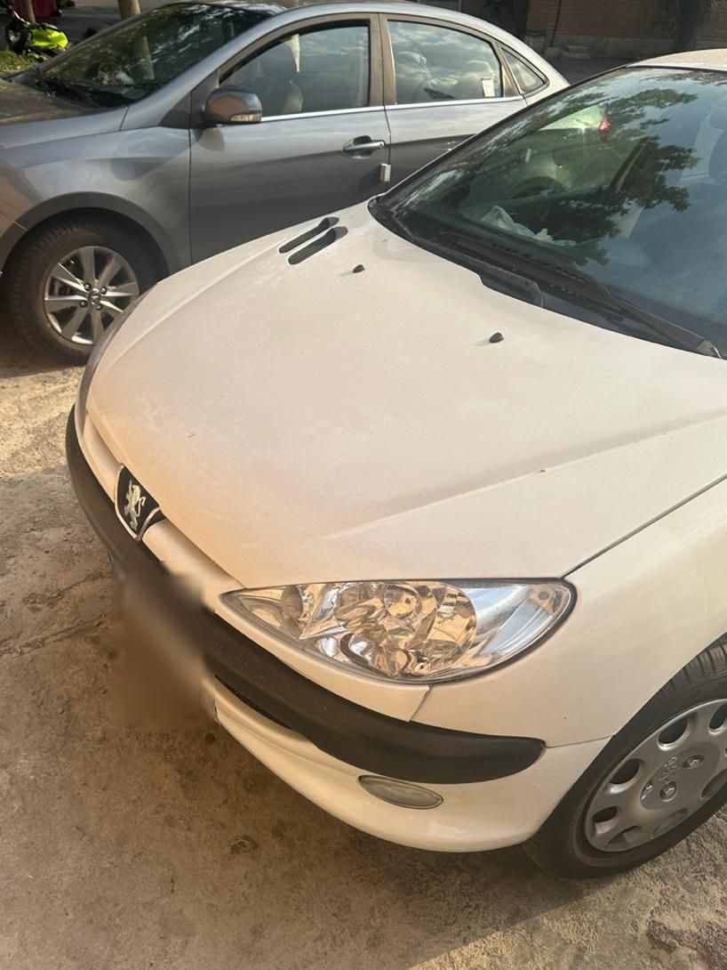 پژو ۲۰۶ صندوق دار v8 - 1390