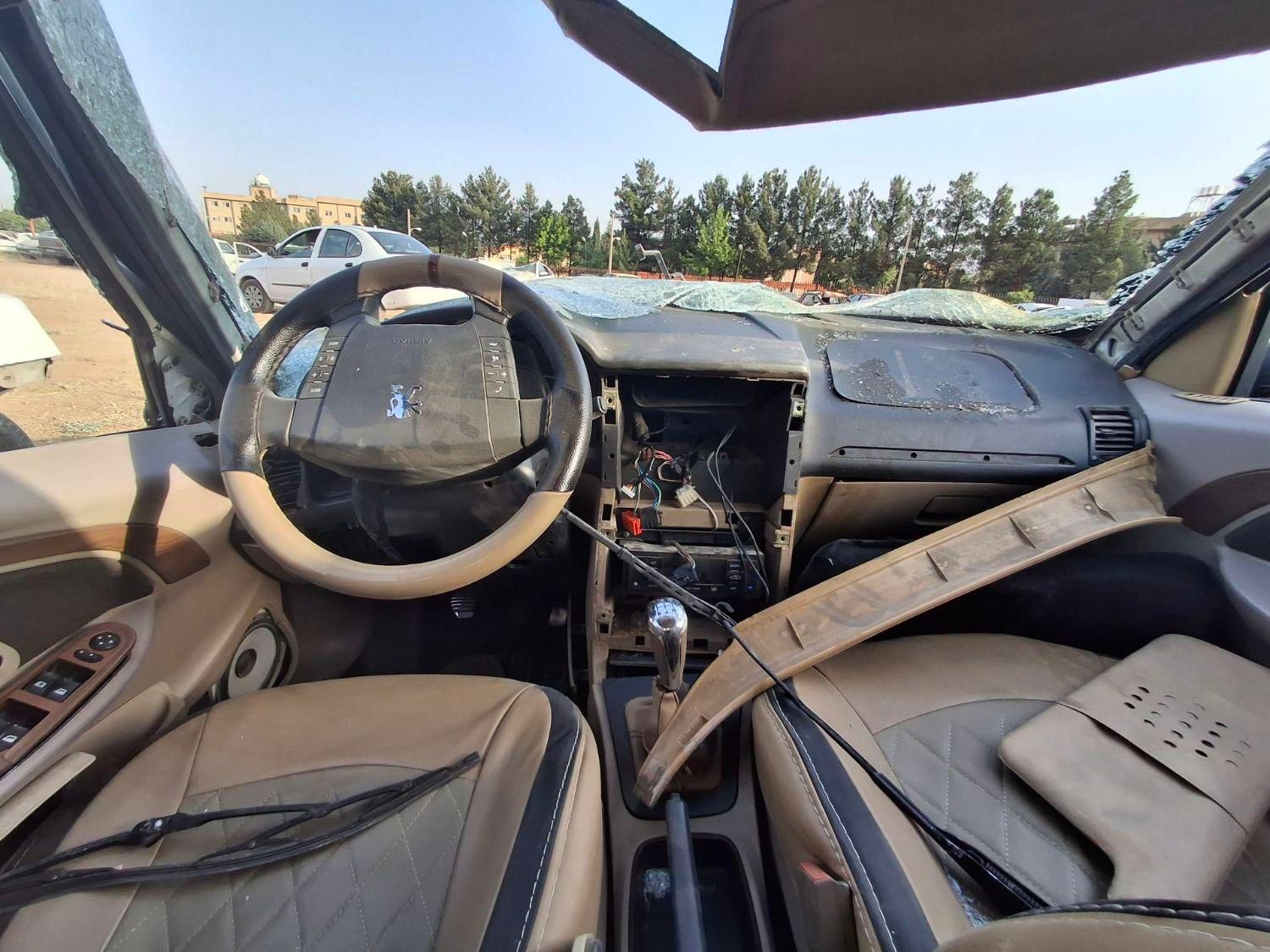 پژو پارس سال - 1393