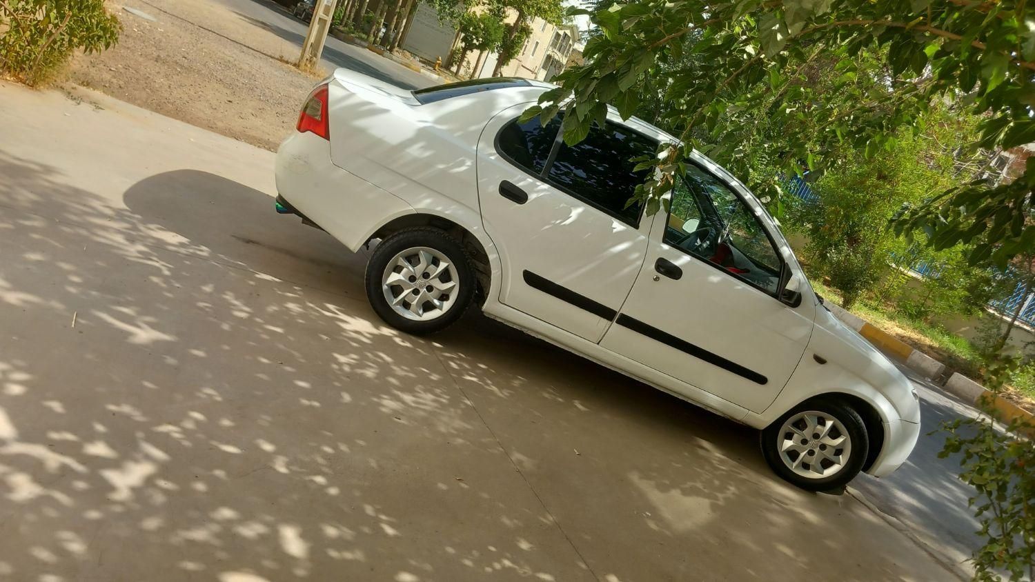 تیبا صندوق دار SX - 1390
