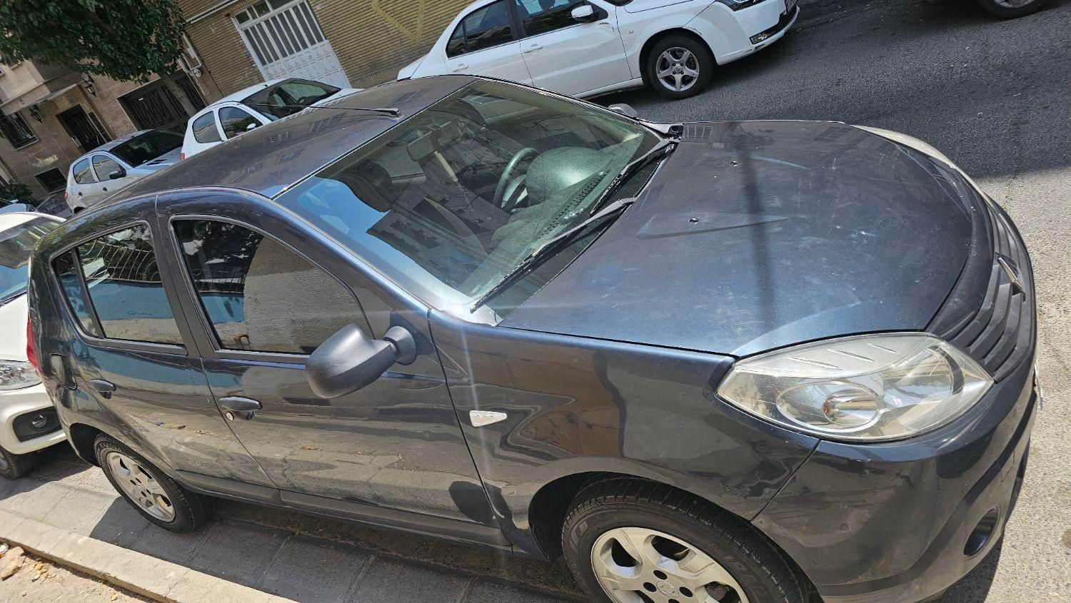خودرو رنو، ساندرو آگهی ann_19422741