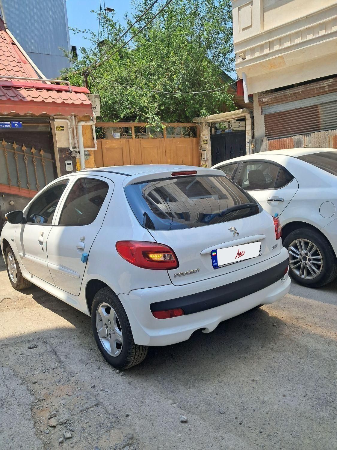 پژو 207 اتوماتیک TU5P - 1403