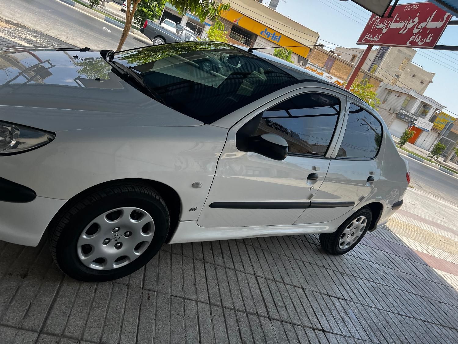 پژو ۲۰۶ صندوق دار v8 - 1395